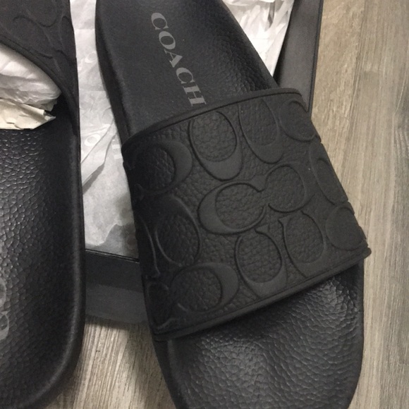 Coach Signature Slide - Picture 6 of 16